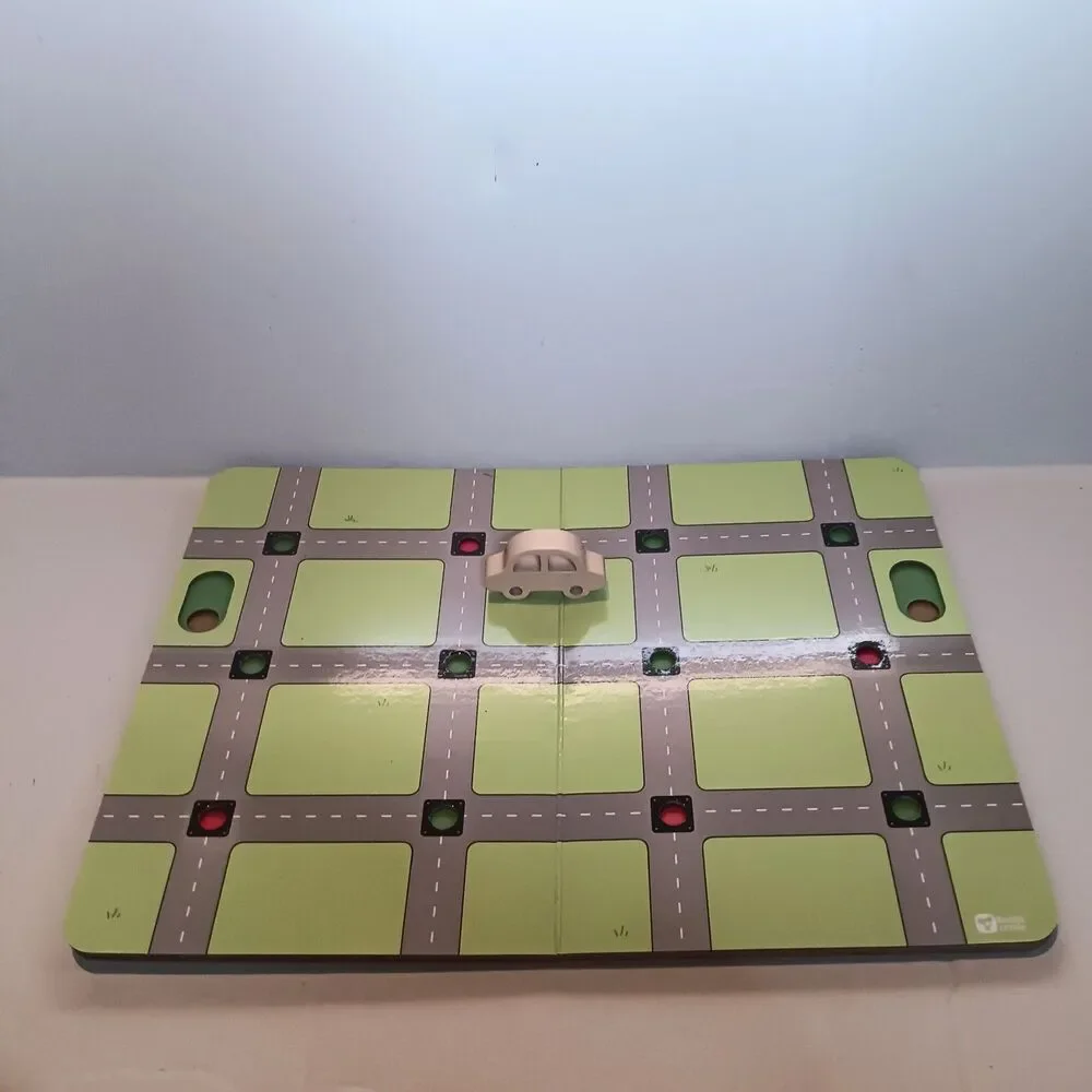 Kiwi Co Little Driver Koala Crate-Red Light Green Light-Road Trip-Interactive Ma